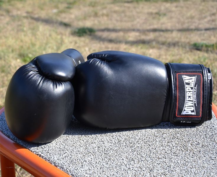 Боксерські рукавиці PowerPlay 3004 Classic Чорні 18 унцій PP_3004_18oz_Black фото