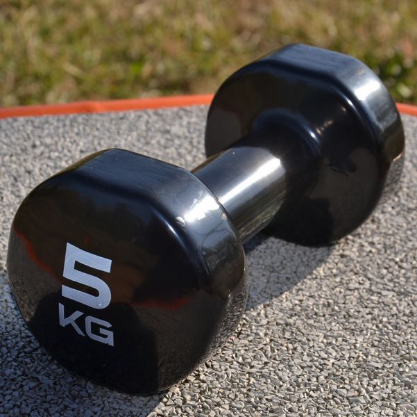 Гантелі вінілові PowerPlay 4125 Achilles 2*5 кг. Чорні (пара - 2шт.) PP_4125_5kg_2in фото