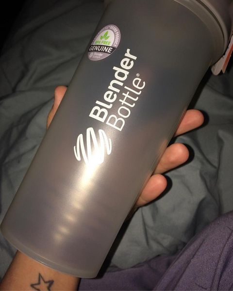 Шейкер спортивний BlenderBottle Pro45 1270ml Grey/White Pro45_Grey/White фото