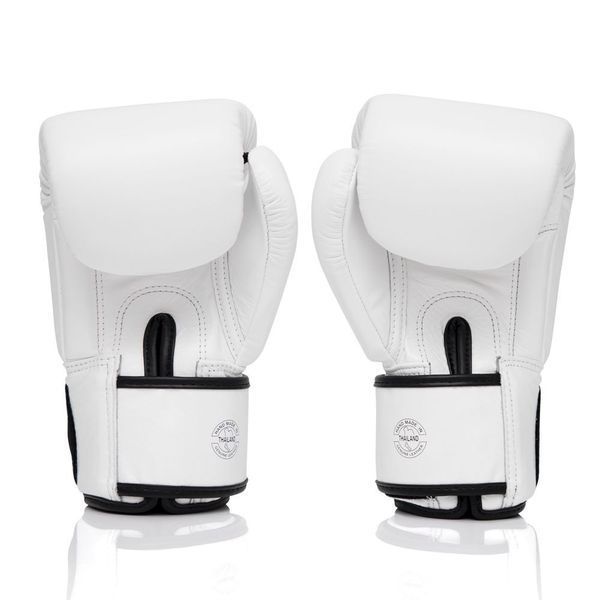 Боксерські рукавиці Fairtex BGV1-ONE (натуральна шкіра) White 14 унцій (бинти в комплекті) BGV1-ONE_14oz_White фото