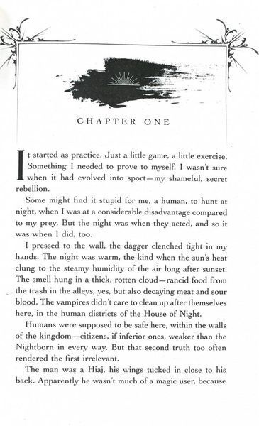 The Serpent and the Wings of Night. Book 1. Crowns of Nyaxia 10311029113 фото