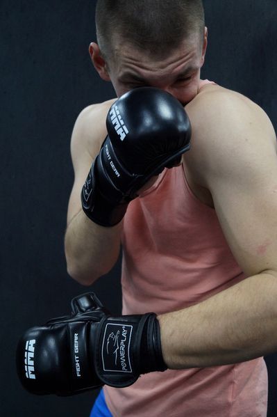 Рукавиці для MMA PowerPlay 3026 Чорні XS PP_3026_XS_Black фото