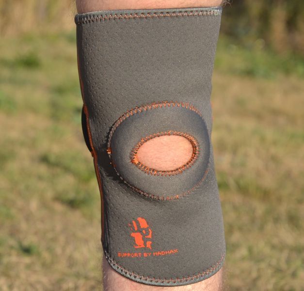 Наколінник MadMax MFA-297 Knee Support with Patella Stabilizer Dark Grey/Orange L MFA-297_L фото