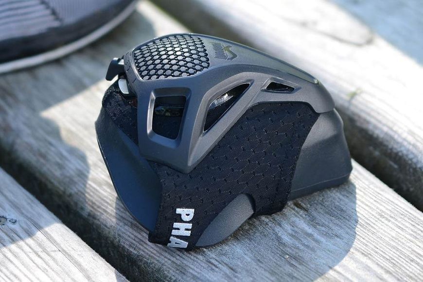 Маска для тренування дихання Phantom Training Mask Black M PHMASK1000-M фото