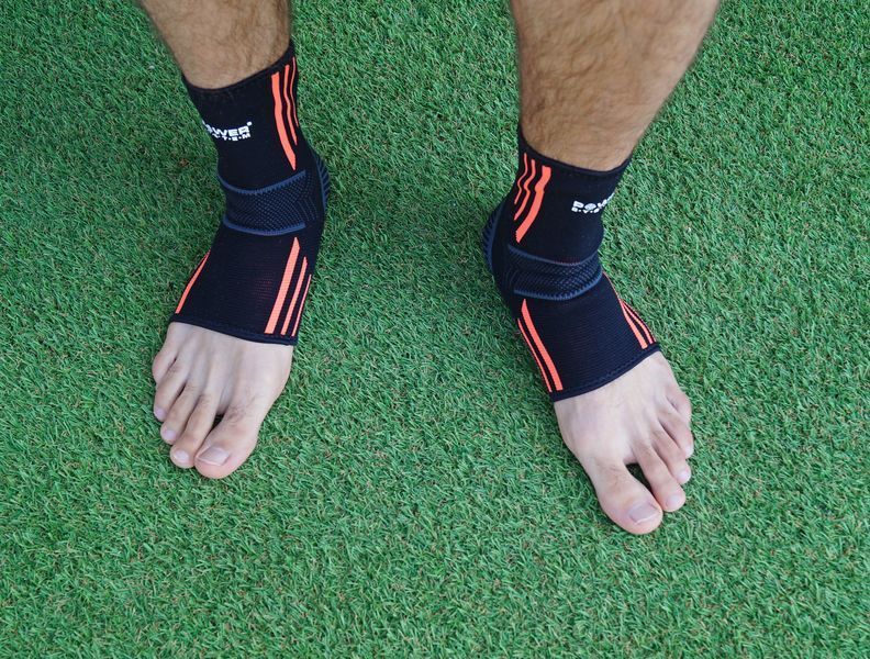 Бандажі на гомілкостоп Power System PS-6022 Ankle Support Evo Black/Orange M (пара) PS_6022_M_Black/Orange фото